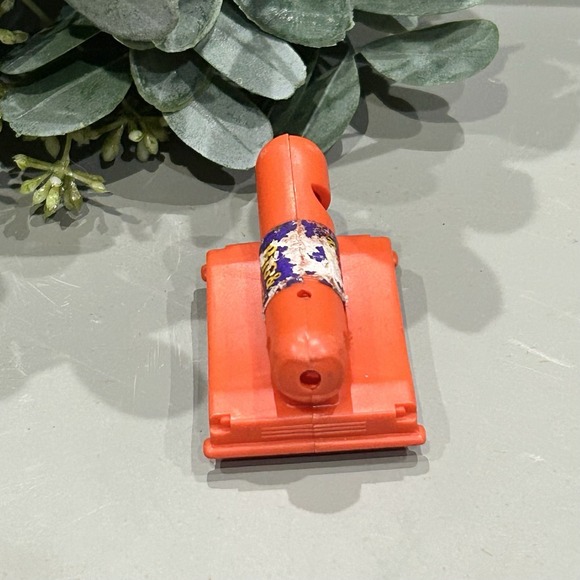 Vintage Big & Juicy Brand Oscar Mayer Weiner Whistle Weinermobile 2" Whistle - Picture 4 of 5